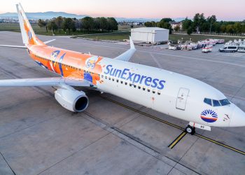SunExpress uçağına ‘tatil’ temalı özel giydirme