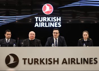 İlker Aycı: Kazakistan’a ilk giden sivil havayolu uçağı THY’nin