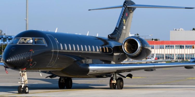 SBK’nın uçağı 60 milyon liraya satılığa çıkarıldı