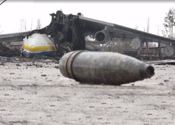 Antonov An-225 Mriya, alev alev yandı