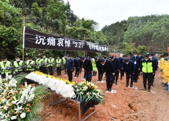 China Eastern Airlines tazminat sürecini başlattı