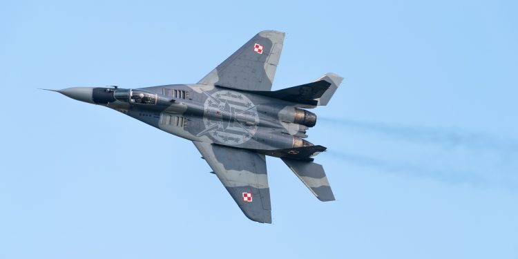Ukrayna’ya savaş uçağı satma formülü
