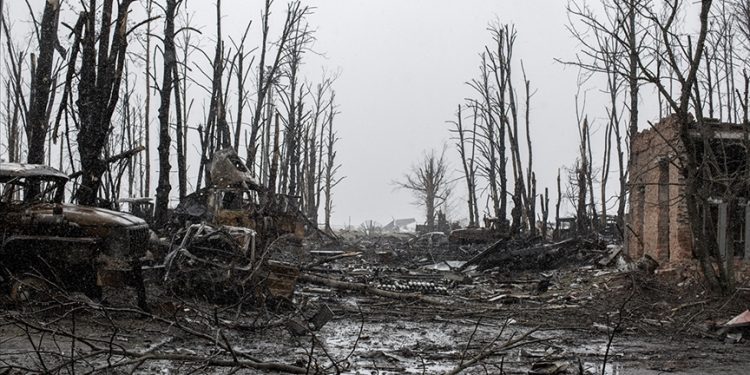 “ABD ve Avrupa’dan Ukrayna’ya gönderilen silahların deposunu vurduk”