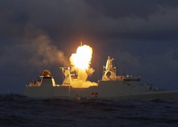 Danimarka, SM-2 tipi hava savunma füzesini test etti