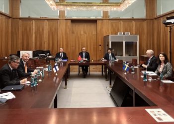 Türkiye, İsveç ve Finlandiya ile NATO üyeliğini görüştü