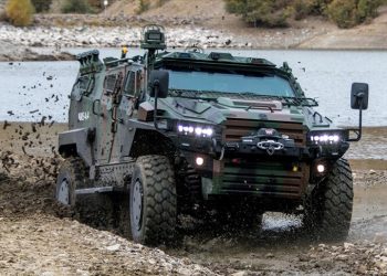 Türk zırhlısı Yörük, ilk görevine Afrika’da başladı