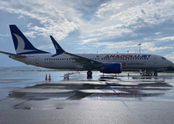 AnadoluJet’in ilk yeni nesil uçağı seferlere başladı