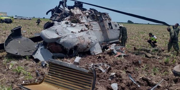 Meksika’da Black Hawk düştü: 14 ölü