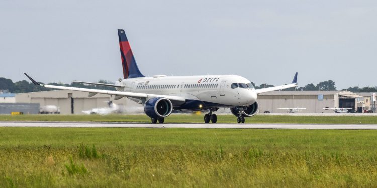 Delta, 12 adet A220-300 siparişi verdi