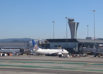 San Francisco Havalimanı bomba ihbarı nedeniyle boşaltıldı