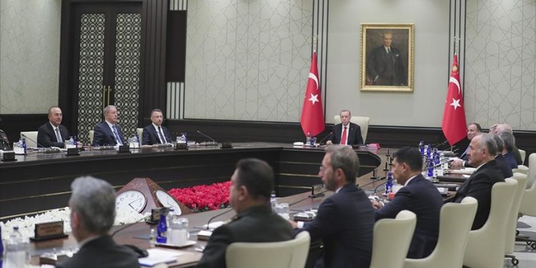 MGK’dan Yunanistan’a hava sahası uyarısı