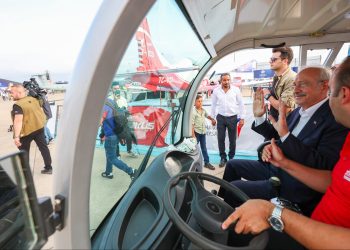 CHP Genel Başkanı Kılıçdaroğlu’ndan TEKNOFEST’e ziyaret