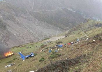 Hindistan’da askeri helikopter düştü: 5 kişi öldü
