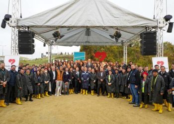 İstanbul Havalimanı’nda fidanlar toprakla buluşturuldu