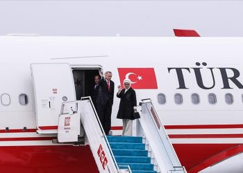 Cumhurbaşkanı Erdoğan, dünya kupası açılışı için Katar’a gitti