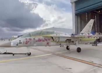 HÜRJET hangardan çıktı! Türkiye’nin ilk jet motorlu askeri uçağı olacak