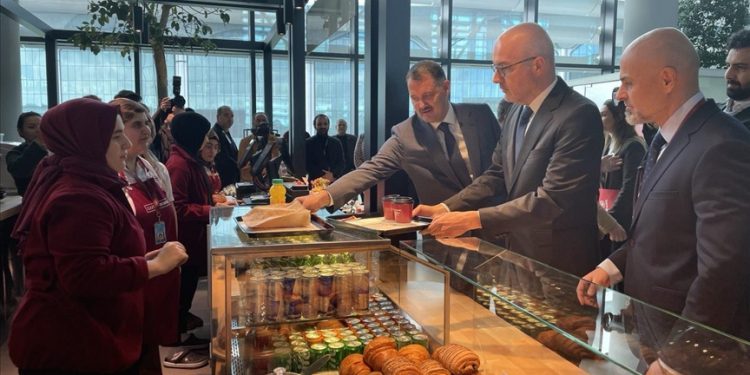 İstanbul Havalimanı’ndan “engelsiz kafe” hizmeti