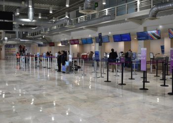 Havalimanında insan kafatası ele geçirildi