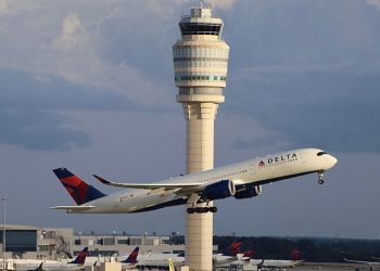 Dünyanın en işlek havalimanları belli oldu; İstanbul kaçıncı oldu?