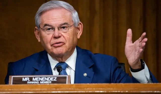 Senatör Menendez, Türkiye’ye F-16 satışına karşı olduğunu yineledi