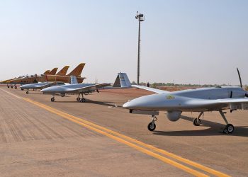 Rusya’dan savaş uçağı Türkiye’den ise İHA aldılar