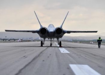 MMU ilk kez pist başında!