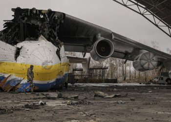 Dünyanın en büyüğü Antonov An-225 yeniden uçacak!