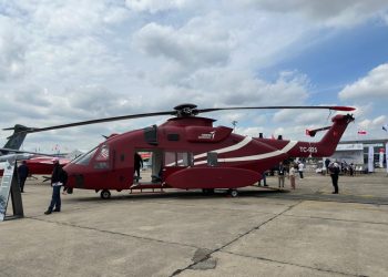 TUSAŞ Paris’te T925’i görücüye çıkardı