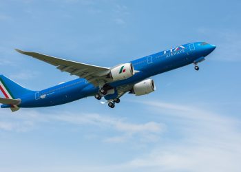 Airbus 5 ayda 244 uçak teslimatı yaptı