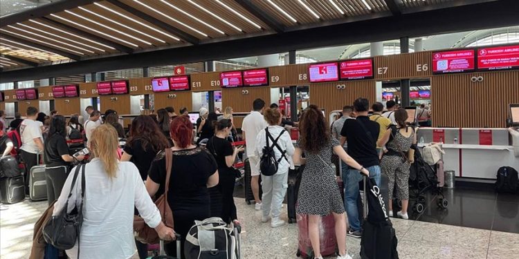 İstanbul Havalimanı’nda Kurban Bayramı yoğunluğu devam ediyor