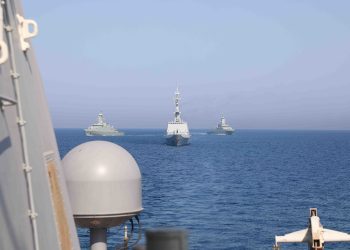 ABD savaş gemileriyle Orta Doğu’da İran’a karşı duracak