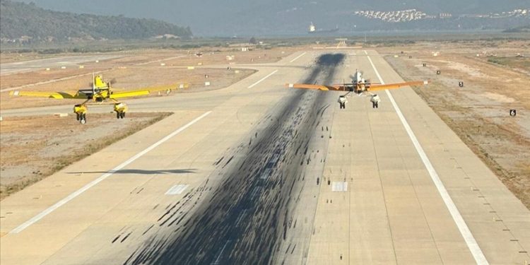 Türk hava araçları Yunanistan’da iş başında