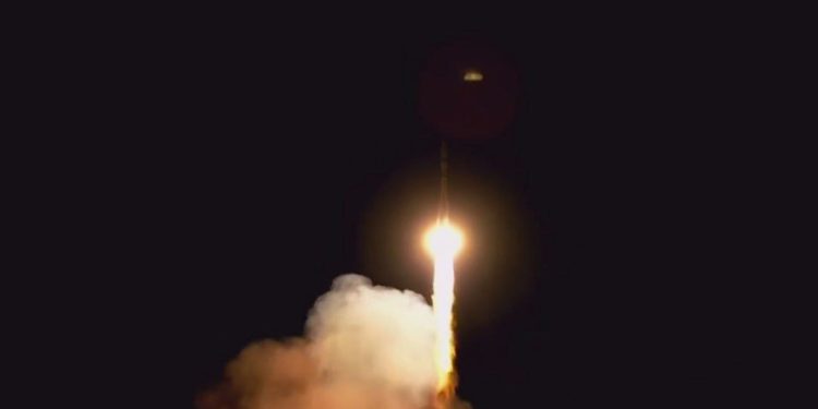 Rusya’nın Soyuz MS-24 uzay aracı fırlatıldı
