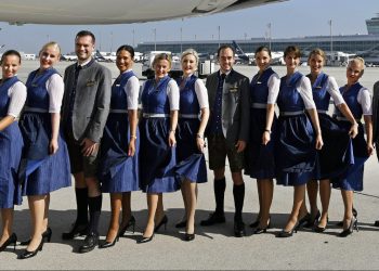 Lufthansa’nın Trachtencrew’ları Münih’ten yeniden havalanıyor