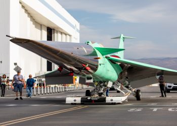 Süpersonik uçak X-59 fabrikaya geri döndü