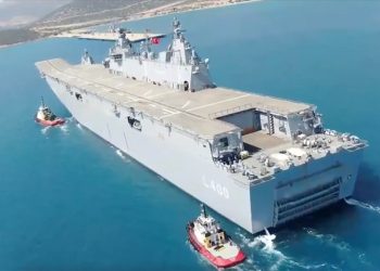 TCG Anadolu, Mersin’deki Taşucu Ağalar İskelesi’ne yanaştı