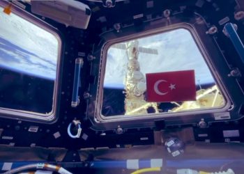 Türkiye Cumhuriyeti’nin 100. yılı uzaydan kutlandı!