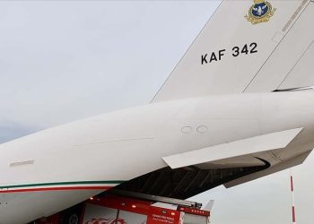 Kuveyt’ten Filistin’e “hava köprüsü”