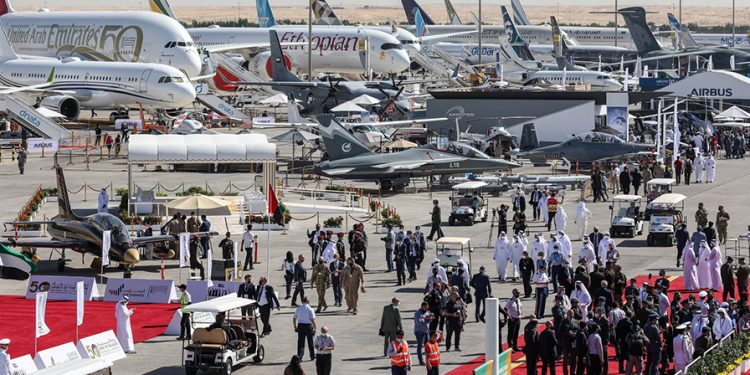 Dubai Airshow’da rekor sipariş bekleniyor