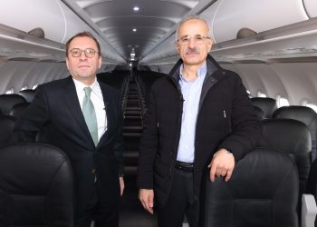 Ulaştırma Bakanı Uraloğlu uçağa ne zaman bindi?