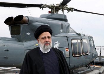 İran Cumhurbaşkanı Reisi’nin helikopteri sert iniş yaptı