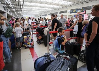 Antalya Havalimanı’nda dün 2024’ün yolcu ve uçak trafiği rekoru kırıldı