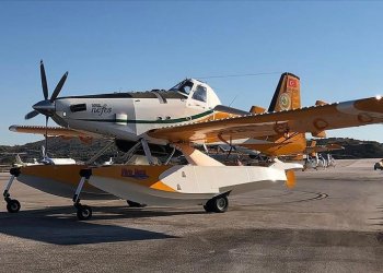 Türkiye’nin Yunanistan’a gönderdiği uçaklar Atina’ya ulaştı