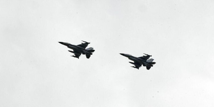 Romanya, Rus İHA’sına karşı F-16’ları görevlendirdi