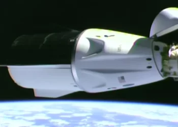 Uzayda mahsur kalan astronotlar için kurtuluş zamanı