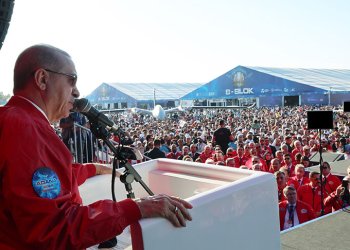 Erdoğan: İHA başarısında Özdemir ağabeyin çok büyük payı vardır