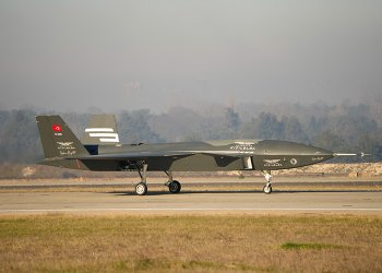 Bayraktar KIZILELMA PT-3 Çorlu’da test uçuşunu geçti