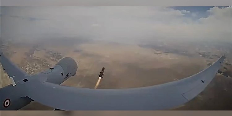 ANKA, yerli füzeyle 15 bin fitten tam isabetle vurdu