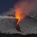 Etna yanardağı hava ulaşımını olumsuz etkiliyor