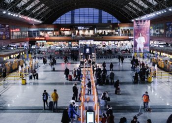 Sabiha Gökçen Havalimanı bayram yoğunluğuna hazır